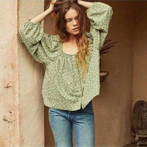 🎅HOLIDAY SALE🎁 Dôen NWT Jacqui Blouse in Green Cottage Daisy Floral Size S